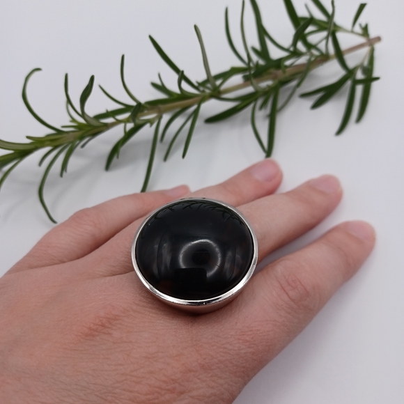 Lia Sofia Statement Ring - Picture 2 of 8